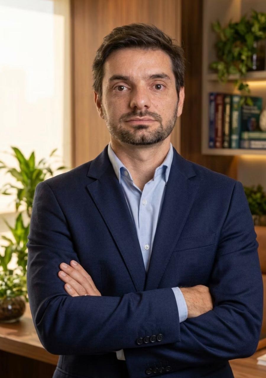 Dr. Fernando Nunes